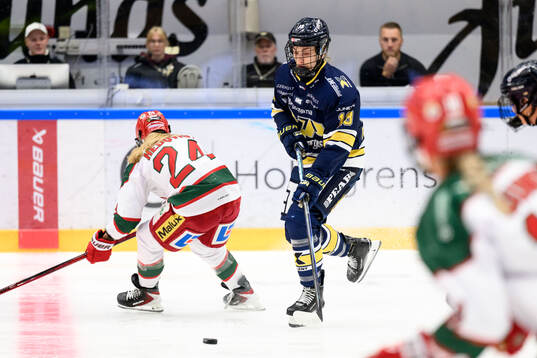 HV71s Ema Tothova