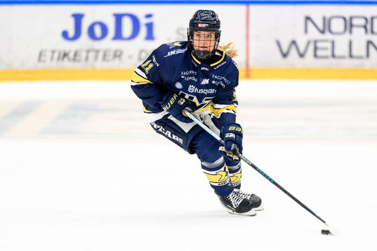 HV71s Alva Solberg