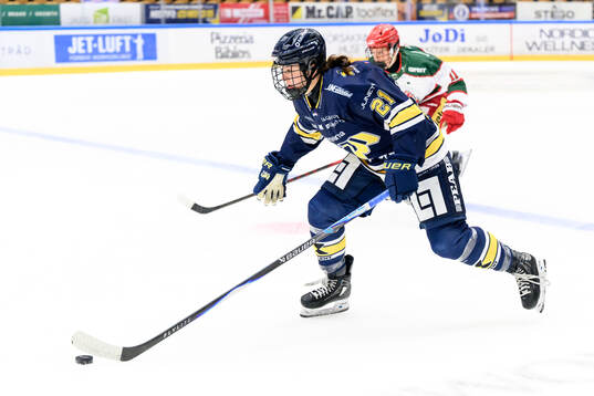 HV71s Evelyne Blais-Savoie