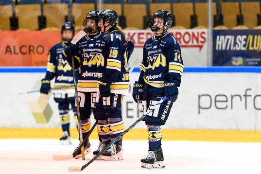 HV71s Evelina Arvidsson deppar