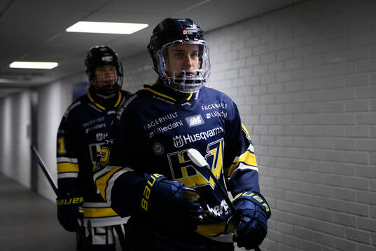 inför ishockeymatchen i SDHL mellan HV71 och Modo