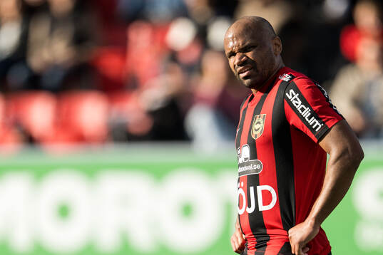 Brommapojkarnas Serge-Junior Martinsson Ngouali deppar