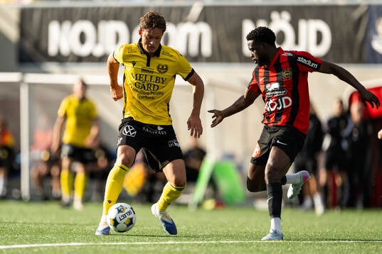 Mjällbys Ludvig Tidstrand och Brommapojkarnas Isak Ssali