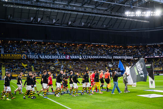 AIKs och GAIS spelare