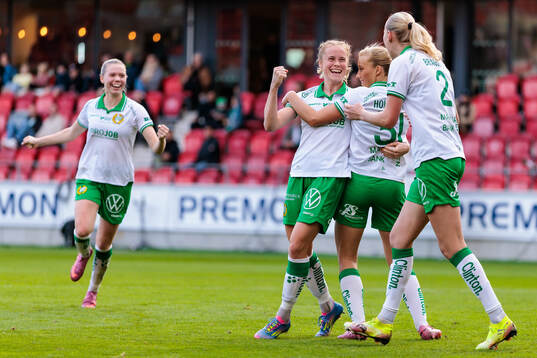 Hammarbys Julie Blakstad jublar