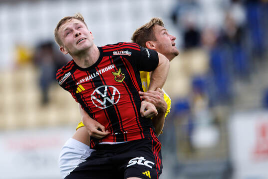 Östersunds James Joseph Kirby och Falkenbergs Noel Hansson