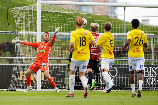 Falkenbergs målvakt Anton Andersson