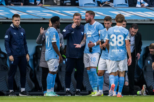 Malmö FFs assisterande tränare Peter Wettergren och