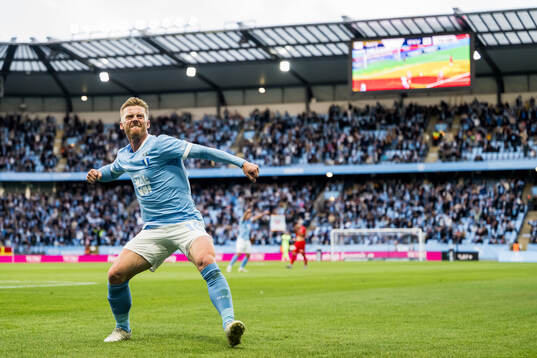 Malmö FFs Anders Christiansen jublar