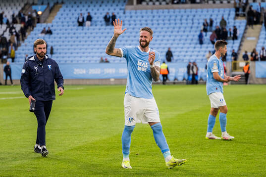 Malmö FFs Pontus Jansson jublar