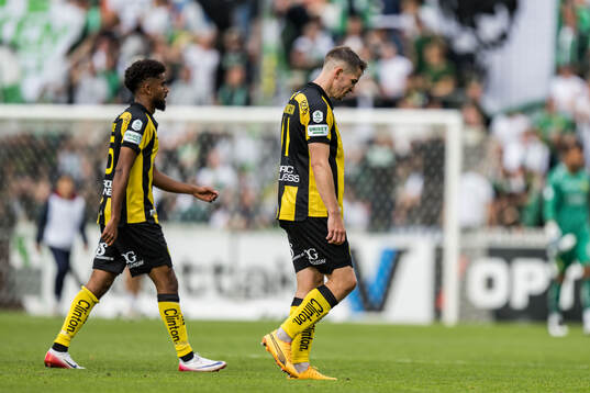 Hammarbys Oscar Johansson Schellhas deppar