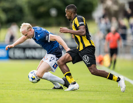 Halmstads André Boman och Hammarbys Paulos Abraham