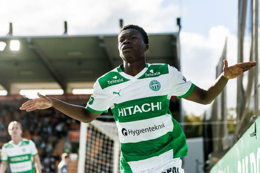 Bläddra bland fler bilder av Fotboll, Superettan, Västerås - Sandvikens IF