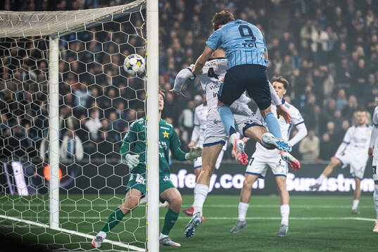 Djurgårdens August Priske Flyger gör 1-0