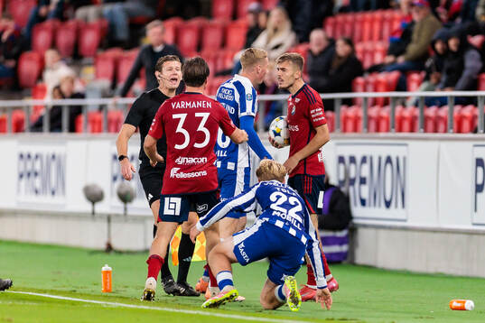 Irriterat mellan IFK Göteborgs Benjamin Brantlind, Noah