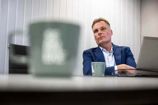 Ola Serneke, VD Ola Serneke AB, presenterar en arenavision