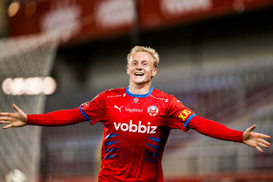 Helsingborgs Oscar Aga jublar
