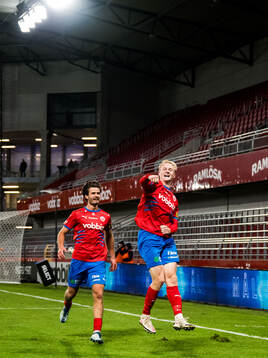 Helsingborgs Wilhelm Loeper och Oscar Aga jublar