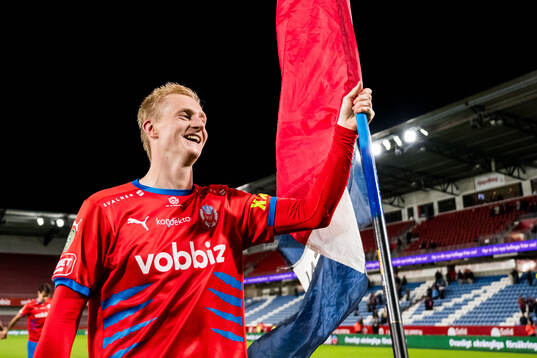 Helsingborgs Oscar Aga jublar