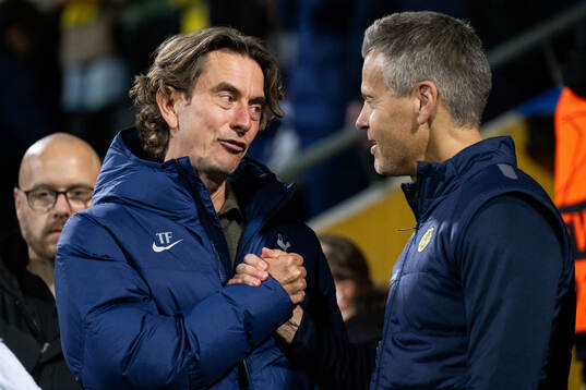 Head coach Thomas Frank of Tottenham Hotspur and Head coach