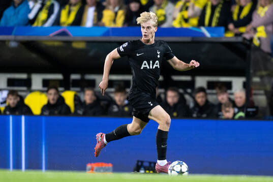 Lucas Bergvall of Tottenham Hotspur