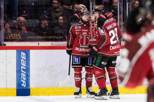 Örebros Patrik Puistola, David Quenneville och Linus