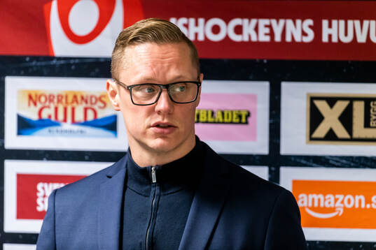 Djurgårdens tränare Robert Kimby på presskonferensen