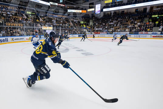 HV71s Oskar Stål-Lyrenäs