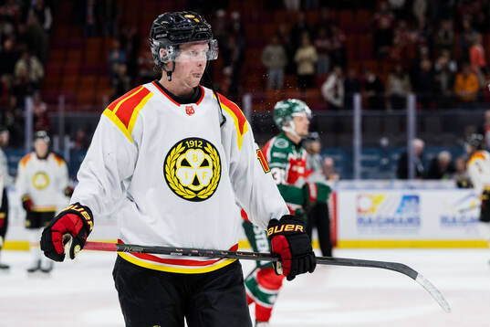 Brynäs Nicklas Bäckström deppar