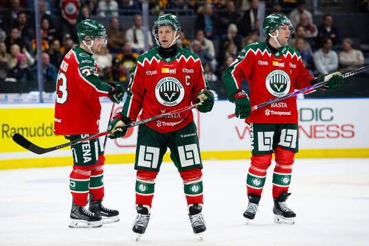 Frölundas Linus Högberg, Max Friberg och Henrik Tömmernes