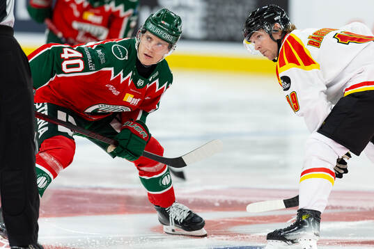 Frölundas Jacob Peterson och Brynäs Nicklas Bäckström