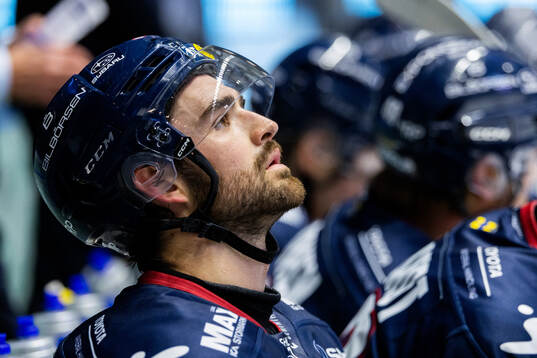 Linköpings Max Martin deppar