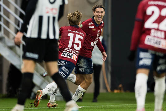 Örgrytes Noah Christoffersson jublar