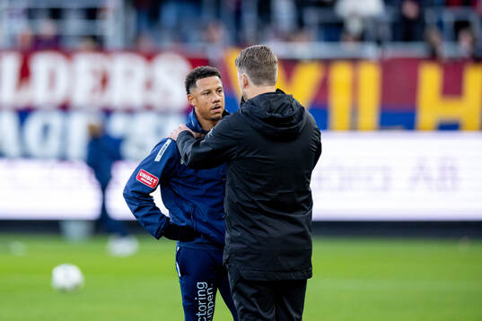 Örgrytes Tobias Sana och tränare Andreas Holmberg