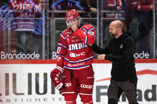 Timrås David Lilja har ont