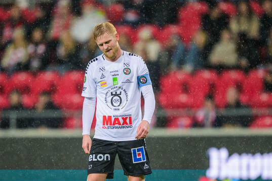 Örebros Karl Holmberg deppar