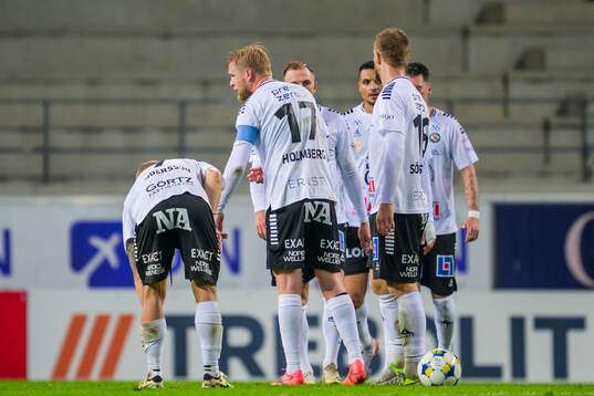 Örebros Karl Holmberg deppar