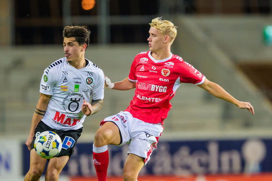 Örebros Antonio Yakoub och Kalmars Carl Gustafsson