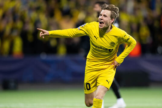 Jens Petter Hauge of Bodø/Glimt celebrates