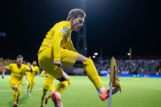 Jens Petter Hauge of Bodø/Glimt celebrates