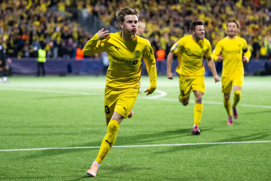 Jens Petter Hauge of Bodø/Glimt celebrates