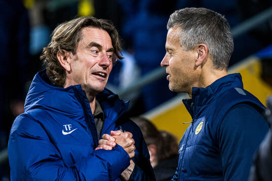 Head coach Thomas Frank of Tottenham Hotspur and head coach