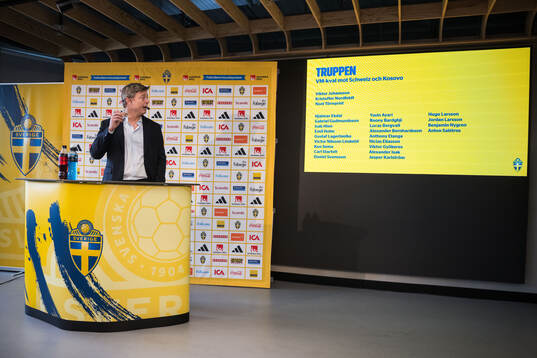 Head coach Jon Dahl Tomasson of the Swedish national
