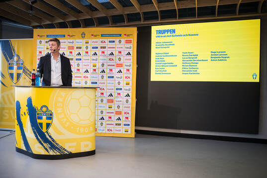 Head coach Jon Dahl Tomasson of the Swedish national