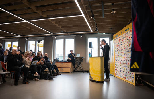 Head coach Jon Dahl Tomasson of the Swedish national