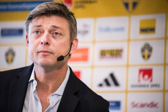 Head coach Jon Dahl Tomasson of the Swedish national