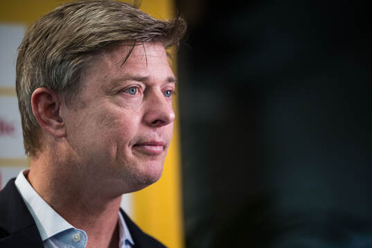 Head coach Jon Dahl Tomasson of the Swedish national