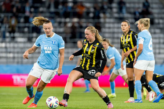 Malmö FFs Sara Kanutte Sørensen Fornes och Häckens