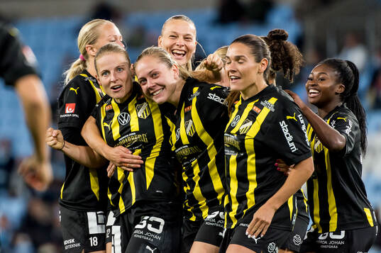 Bläddra bland fler bilder av Fotboll, Damallsvenskan, Malmö FF - Häcken