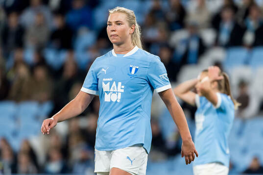 Malmö FFs Ellen Löfqvist deppar